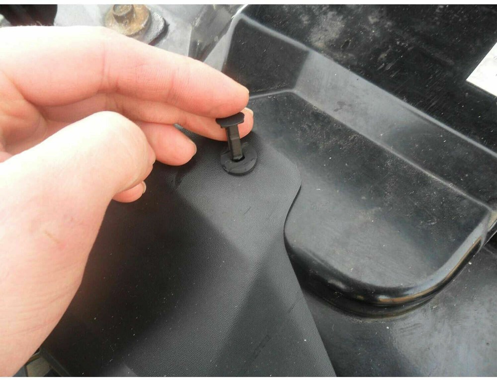 120Pcs 8mm Car Plastic Rivets Fastener Fender Push For VW