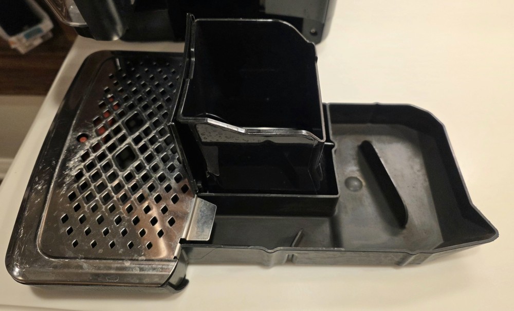 Philips EP3241 3200 Series LatteGo Fully Automatic Espresso Machine Black Bundle