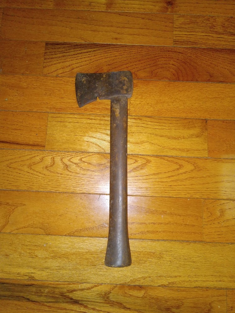 Vintage Axe Antique Rustic Camp Hatchet Axe  Unmarked