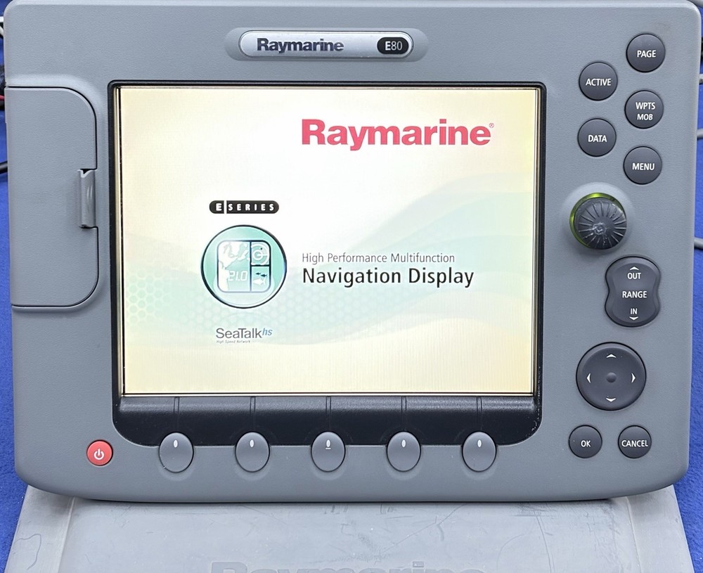Raymarine E80 Classic GPS Chartplotter Multifunction Display W/ Cover; Tested