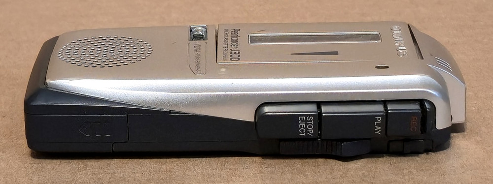 Olympus Pearlcorder J300 Microcassette Recorder Tested & Works