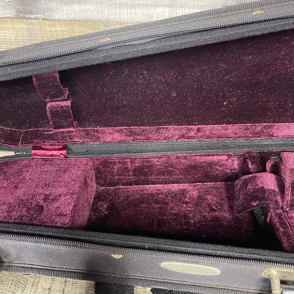 Concord Violin Case Burgundy Lining