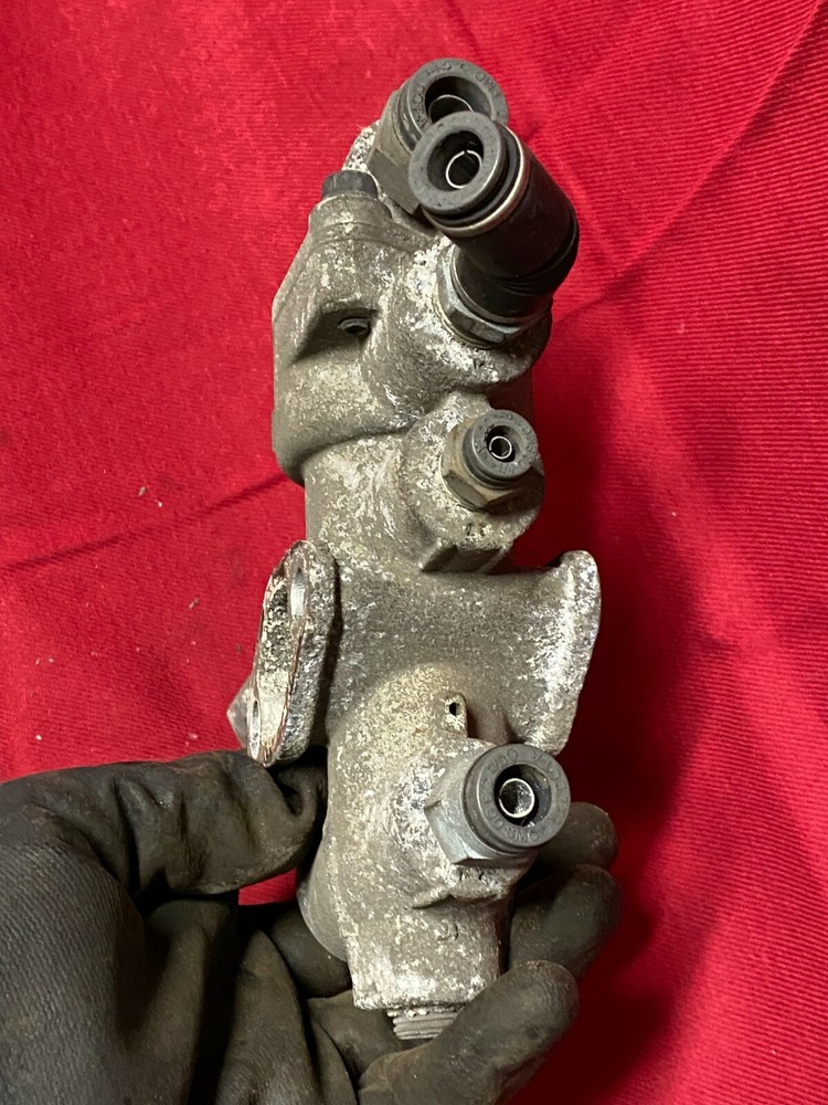 BENDIX 109792 TP 3DC (TRAILER PROTECTION) VALVE