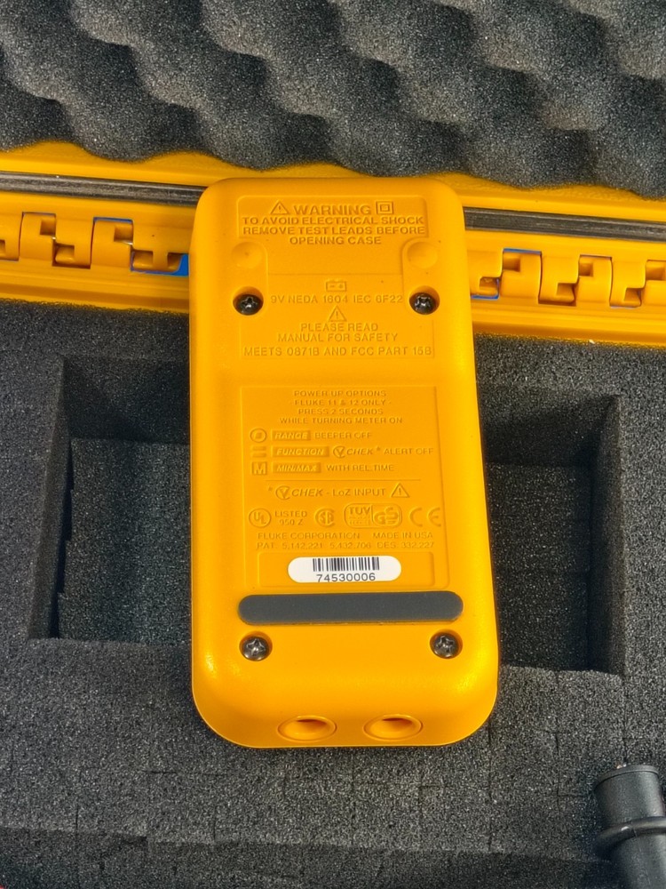 Fluke 7-300 Electrical Tester Multimeter Meter