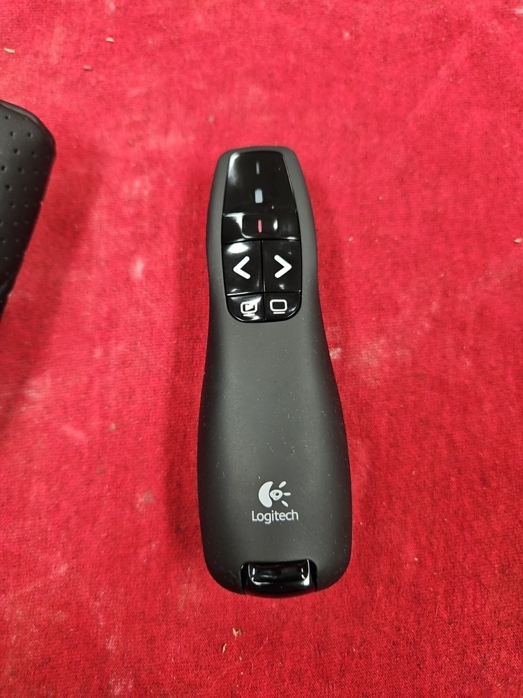 Logitech R400 Wireless Presentation Pen Red Laser Pointer USB Receiver Case
