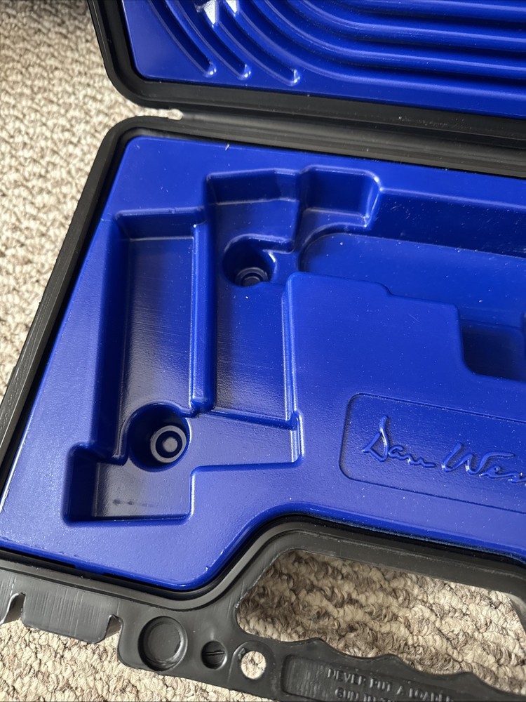 Dan Wesson Specialist Case 45 SS 1913 Rail Used