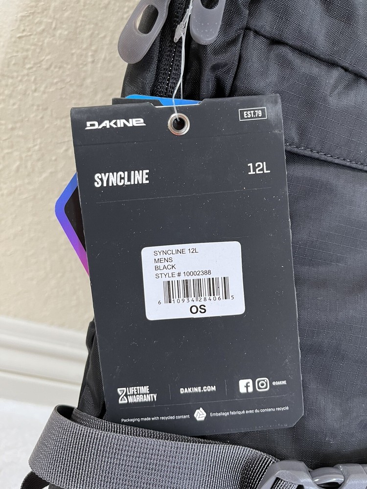 Dakine Mens Syncline 12L Hydration Pack Backpack Black