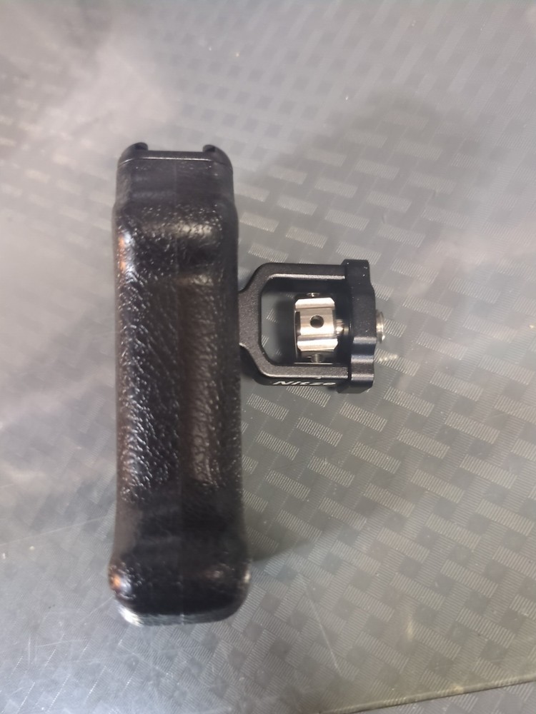 Nitze Adjustable Plastic Side Handle Grip for Camera Cage 3/8" (PA22-G3/8) #66
