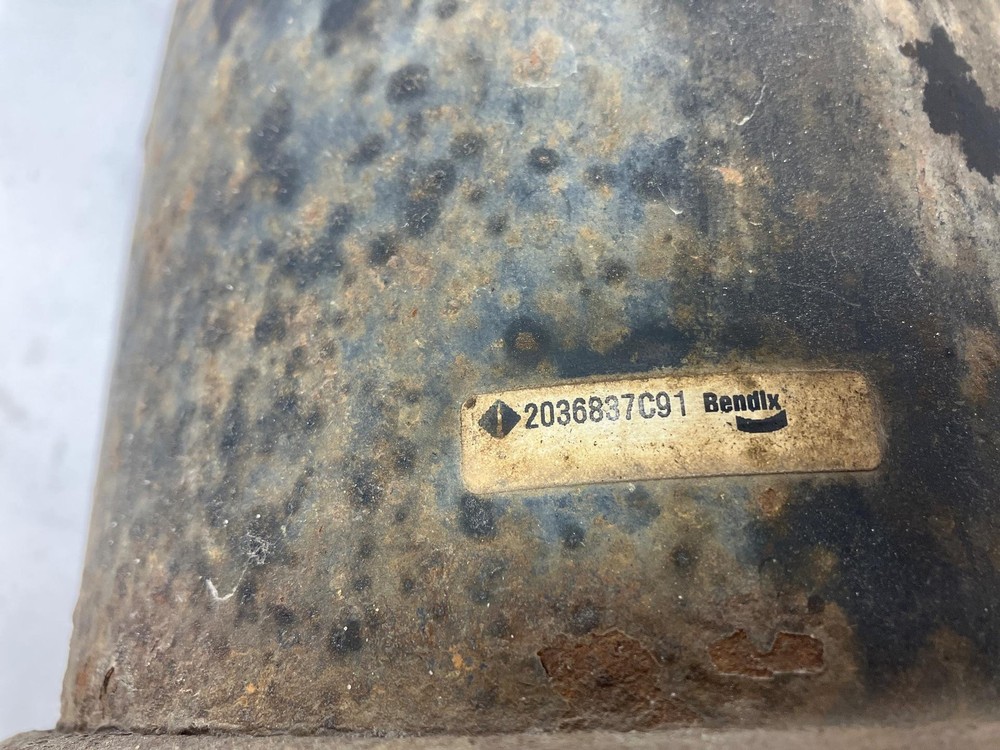 Bendix AD-IP Air Dryer - Used