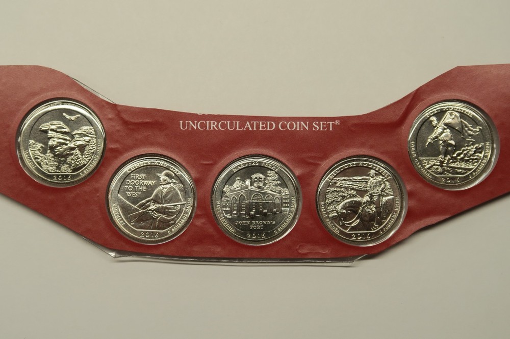 2016 D Uncirculated ATB Quarters in Mint Packaging/Cello, 5 Coins