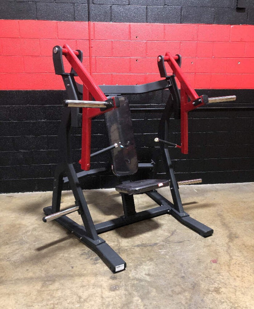 Plate Loaded ISO-Lateral Flat Bench Press Chest Press