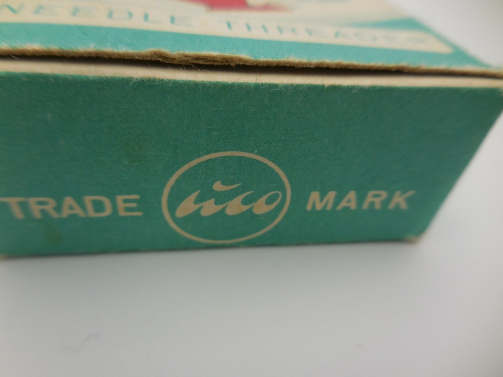 Vintage Witch The Automatic Needle Threader made in Western Germany