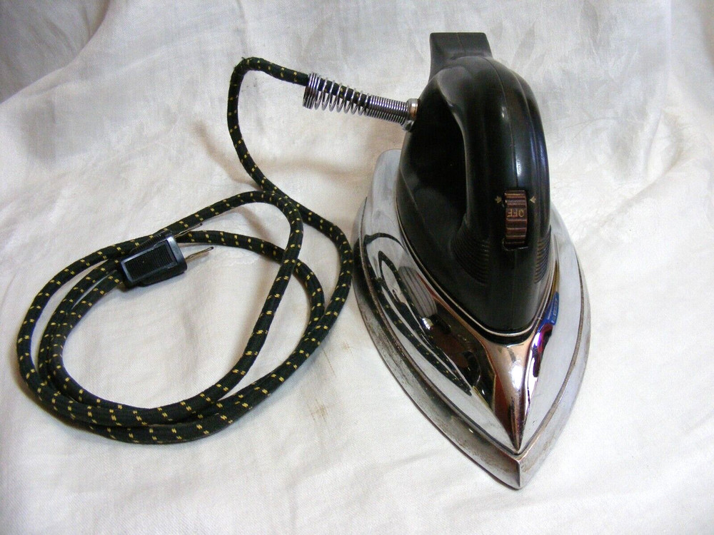 Vintage Sunbeam Model A-9 Iron Master 9-d
