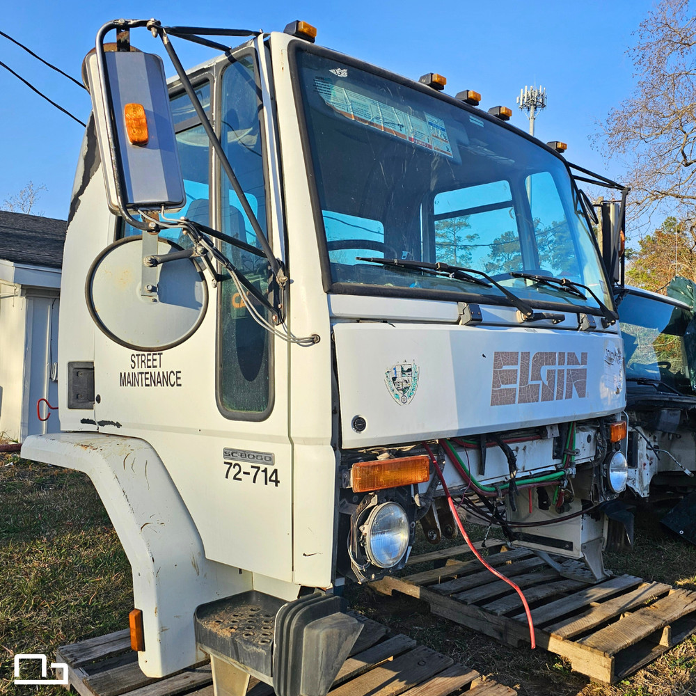 Used 2004 Sterling SC8000 Cargo | Cab Assembly