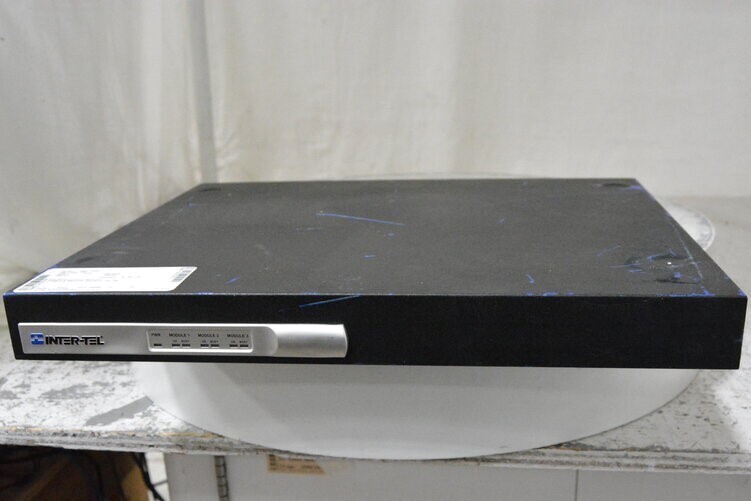 Inter-Tel 5000 580.1001 Communication Unit with 3*DEM-16 SEE NOTES