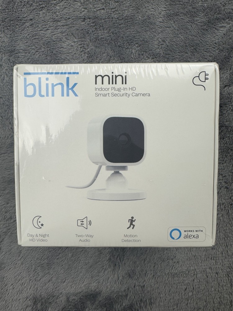 Blink Mini Indoor Security Camera 2 Pack + Sync Module 2 Alexa Two-Way Audio New