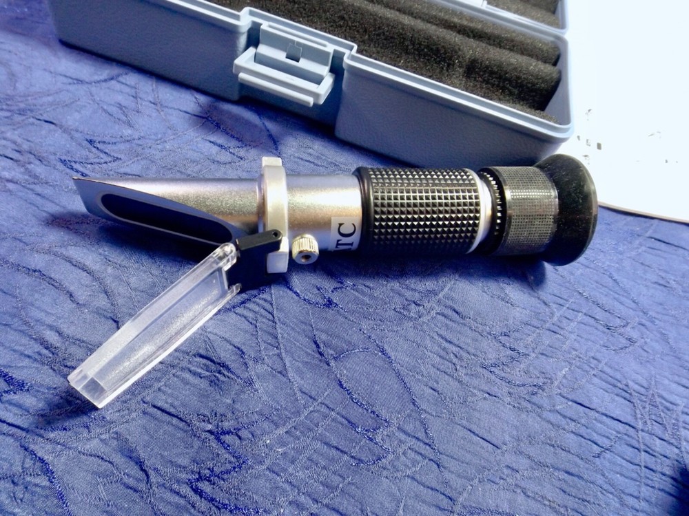 ATC Handheld Portable Salinity Refractometer