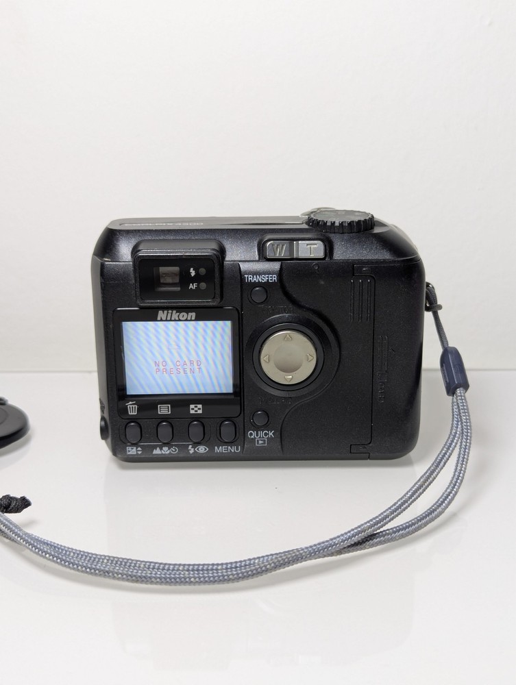 Nikon Coolpix 4300 4.0MP Digital Camera (Tested Working)