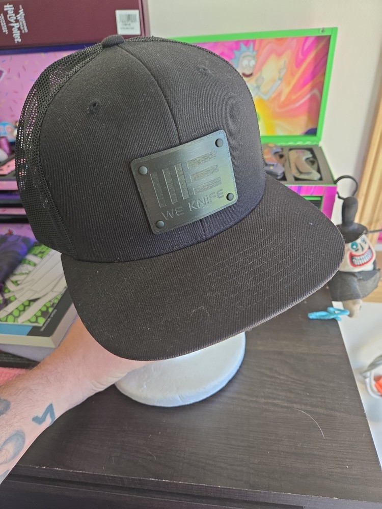 We Knife Exclusive Hat Blach Mesh Richardson Snapback