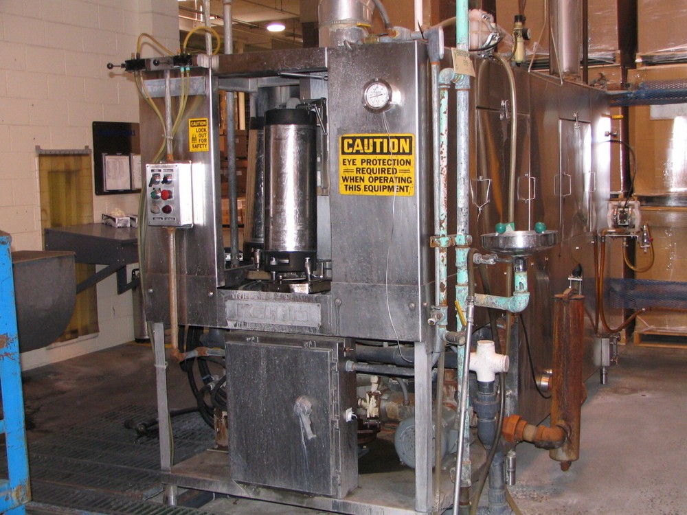 BALL LOCK KEGS - 5 GALLON - CORNELIUS / FIRESTONE