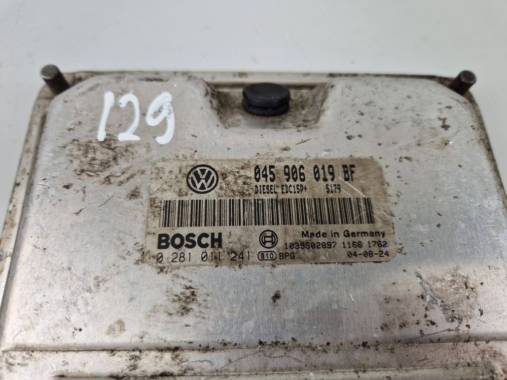 Volkswagen Polo 2005 Engine Control Module 045906013BF kW BVV1811