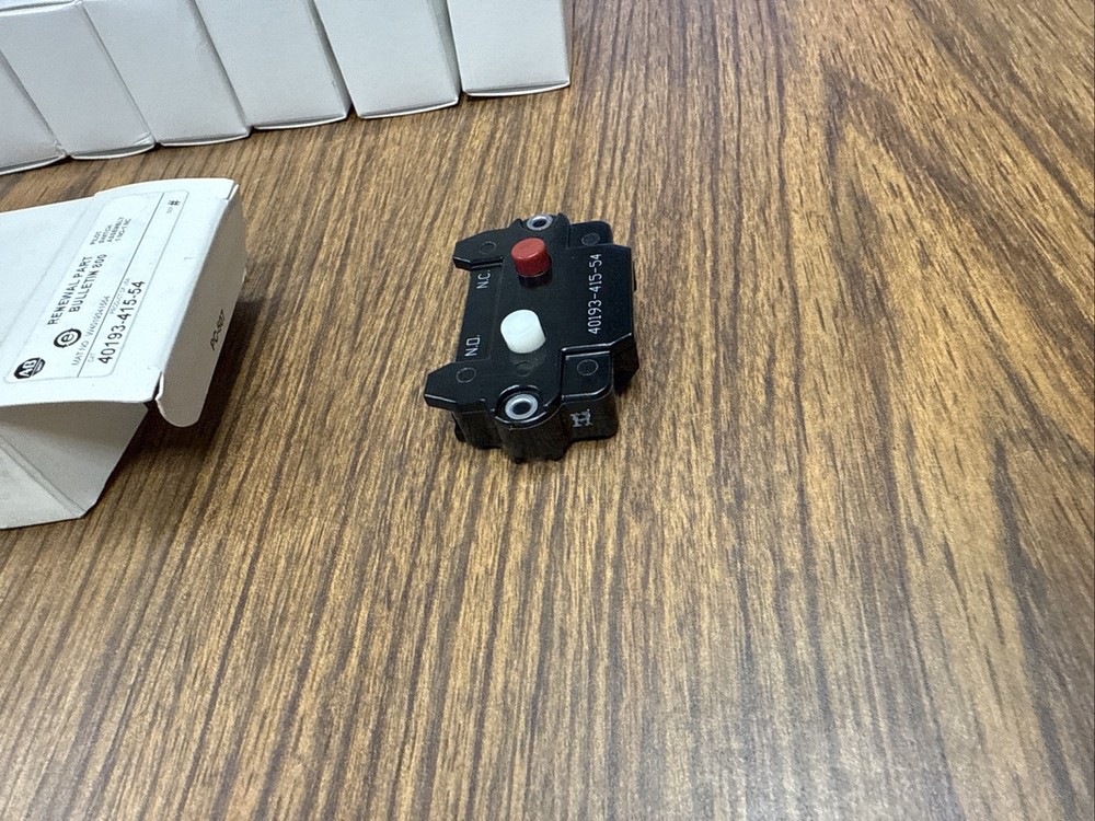 Allen-Bradley 40193-415-54 Pilot Switch Assembly