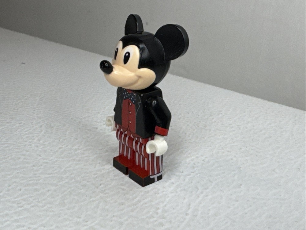 Mickey Mouse Patriotic Minifigure