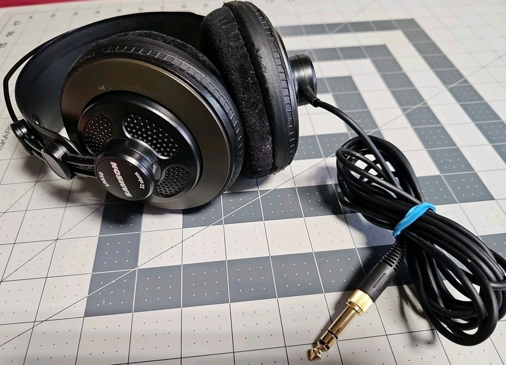 Samson SR850 Semi-Open Studio Headphones