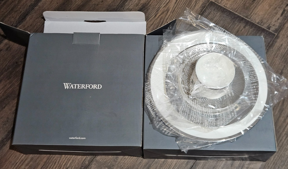 Waterford Aras Place Setting Platinum Fine Bone China