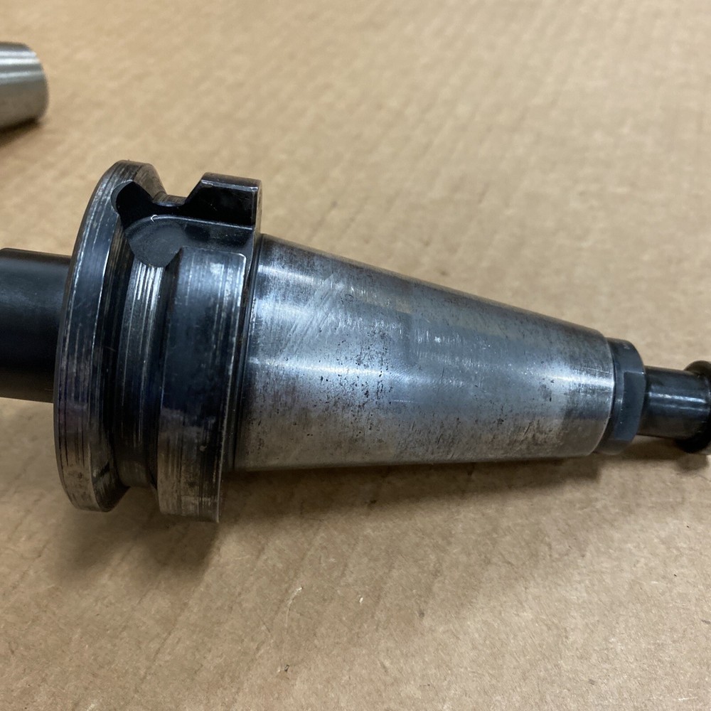 Command B4C3-0016 ER16 Collet Chuck Tool Holder 2-1/2" Projection BT40