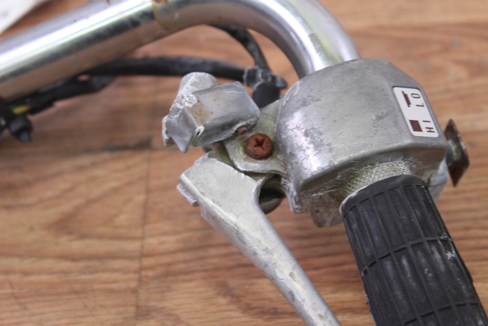 1979 YAMAHA ET 250 Handlebars with Controls