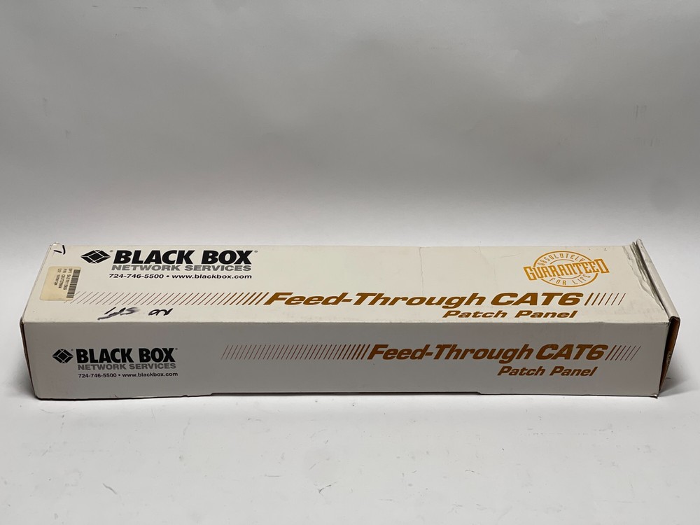 Black Box Feed-Through CAT6 48-Port Patch Panel, CBUT378954 **NEW OPEN BOX**