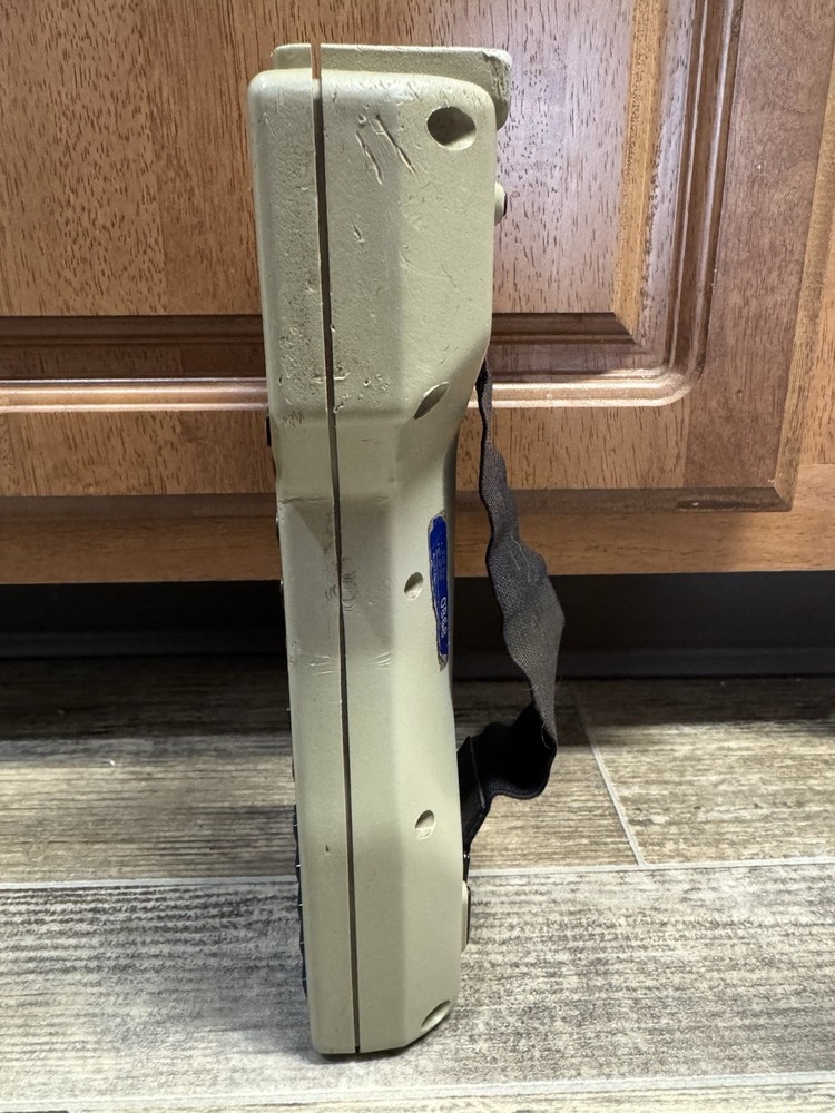 Husky Handheld Computer Data Collector MP2500 w Handstrap NO BATTERY