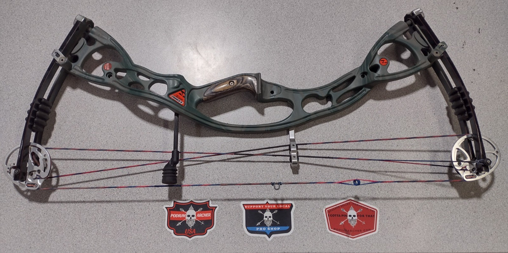 HOYT RAMPAGE XT...RH...50#
