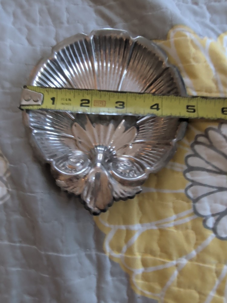 Vintage Silverplate Clam Shape Dishs