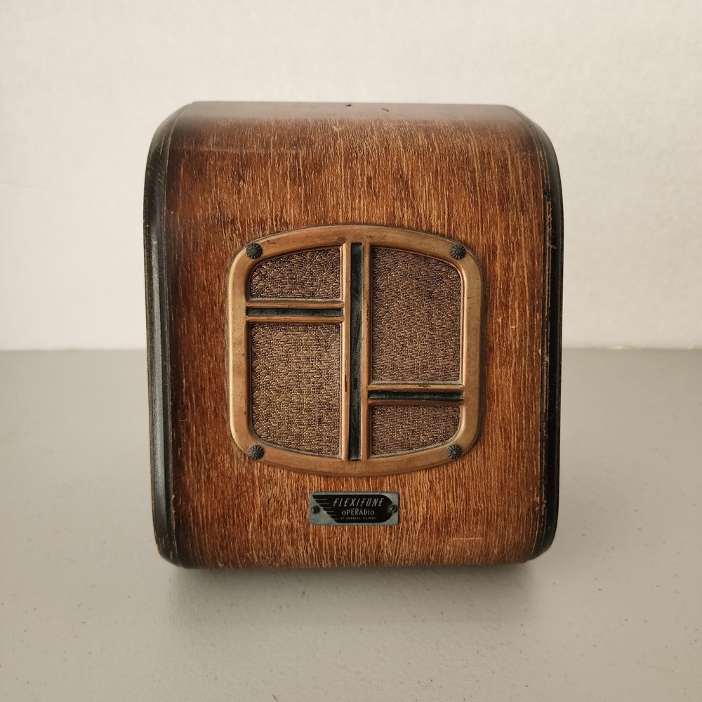 1940s Flexifone Wood Wall Speaker Operadio SJ5