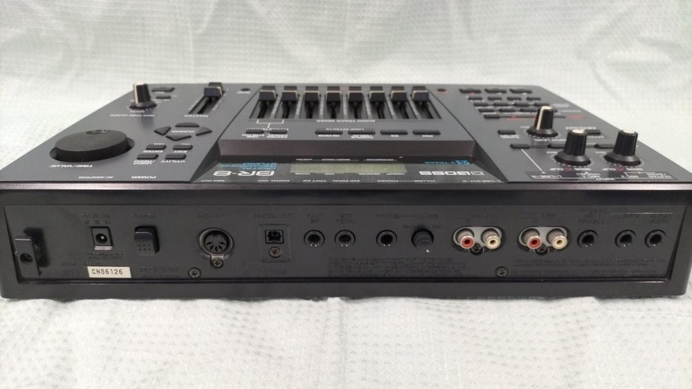 BOSS BR-8 | Digital 8-Track Recorder – Compact Studio – Used – Good Condition