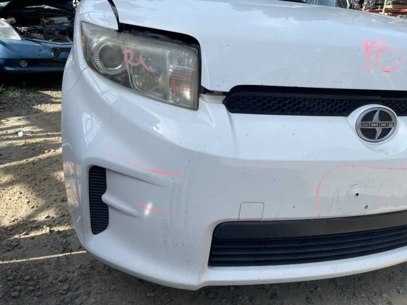 2011 SCION XB JACK WITH TOOL KIT