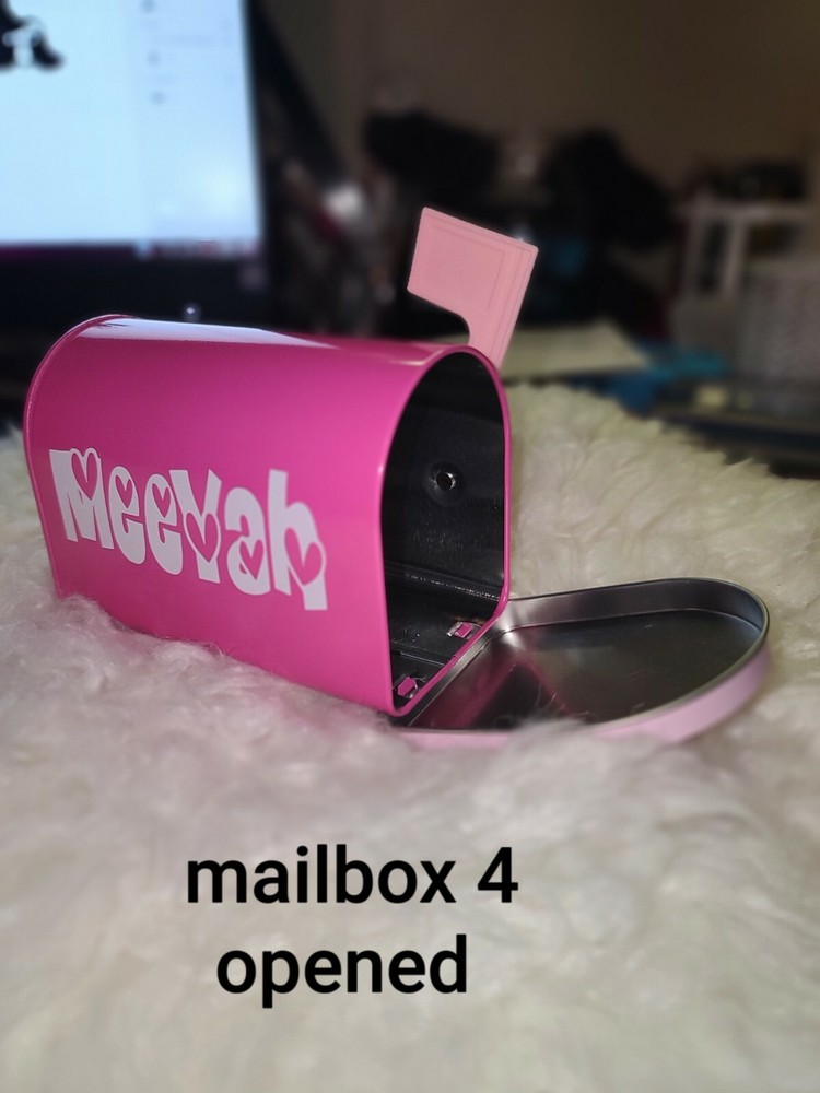 Personalized Valentine tin mailbox