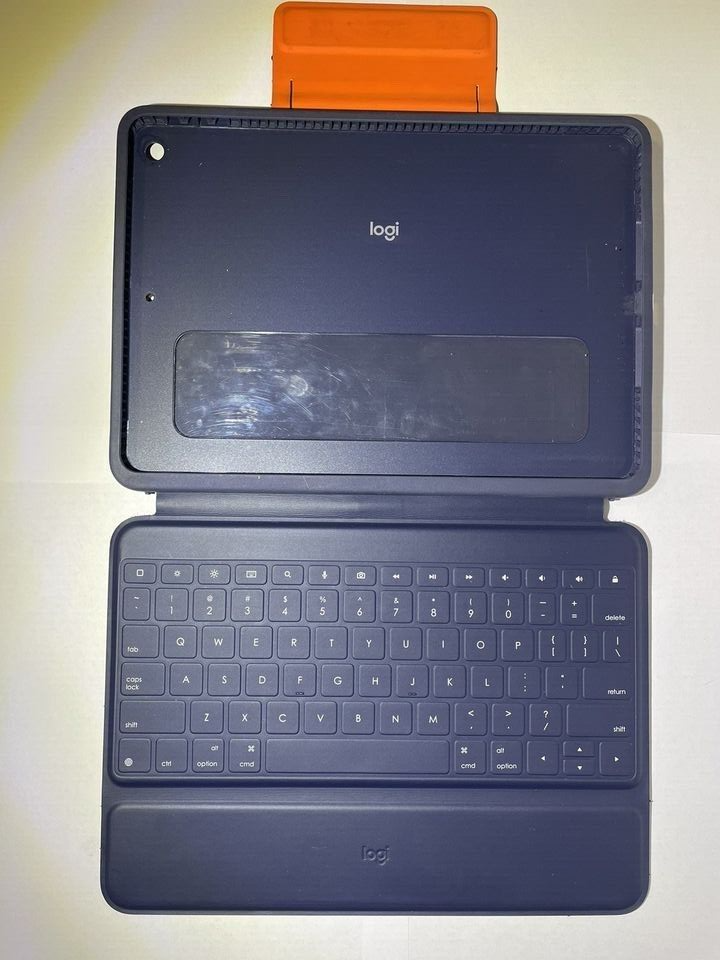 LOGITECH RUGGED COMBO 3 iPad Keyboard Case Blue For iPad 7th 8th 9th GEN
