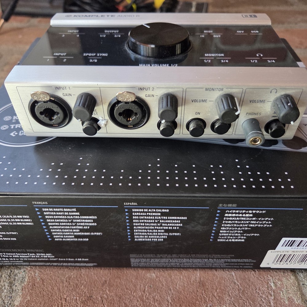 Native Instruments Komplete Audio 6 USB Audio Interface w/ Box Manual Tested