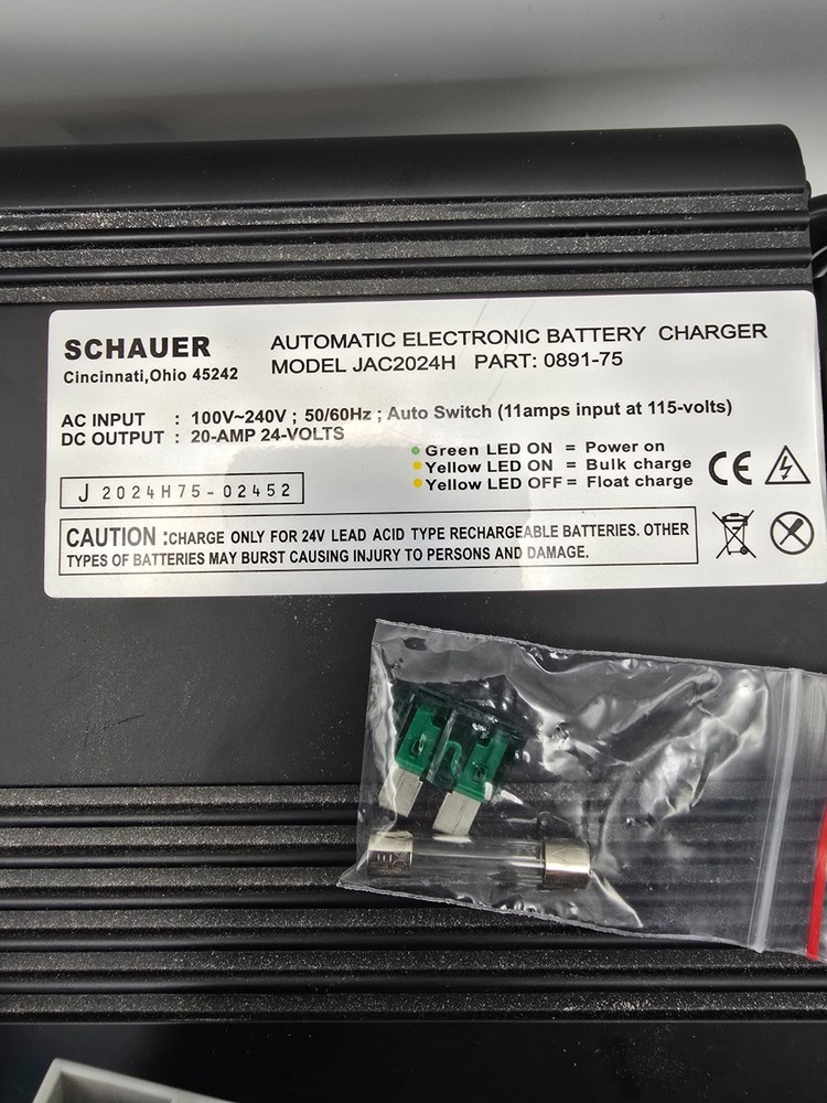 JAC2024H Schauer Battery Charger