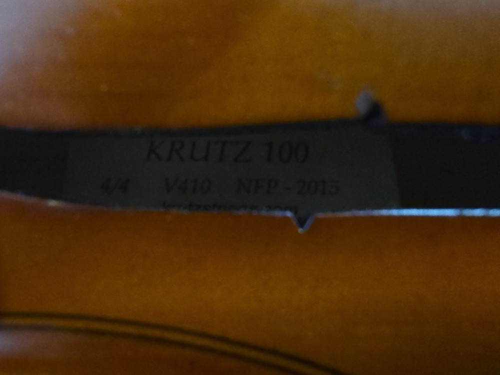 KRUTZ Series 100 Violin 4/4