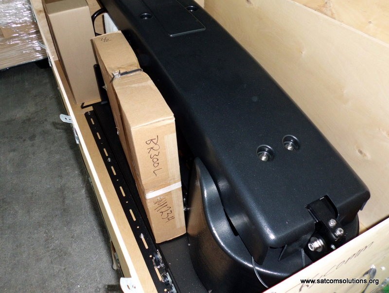 C-Com iNetVu 980 Ku-Band Drive-Away Antenna System