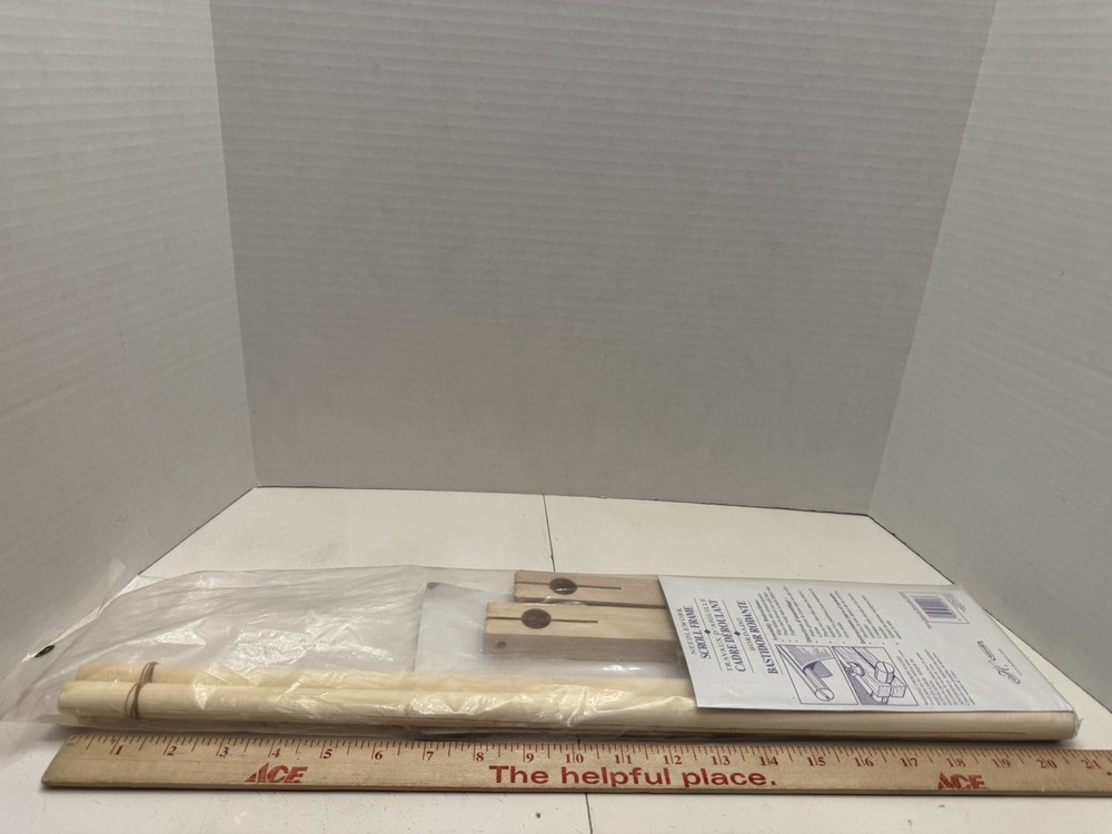 Homecrafters Needlework Scroll Frame 9" x 18", New #H918