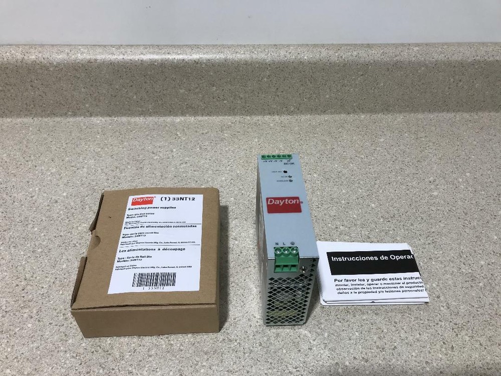 Dayton DIN Rail DC 33NT12 NEW
