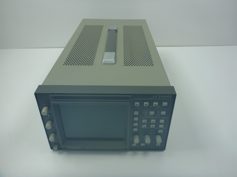 Leader LV 5100DE Component Waveform Vectorscope monitor.