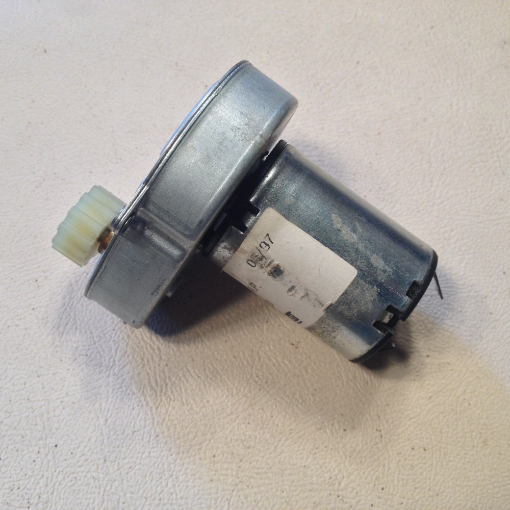 Crouzet 24vdc A.P. Motor, NOS 82861019