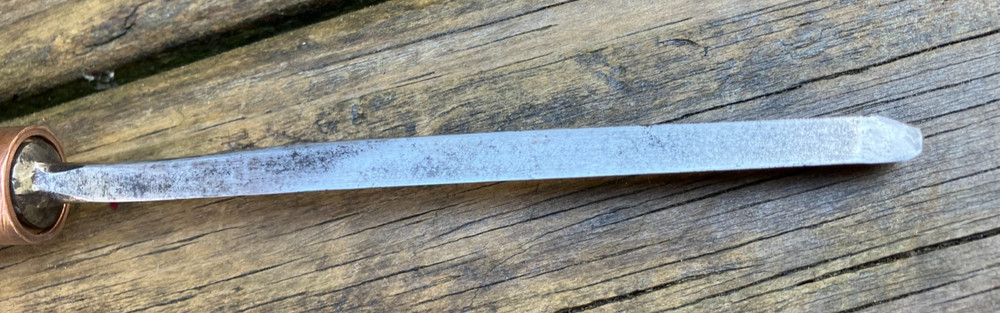 Good Working 1/4" V Gouge