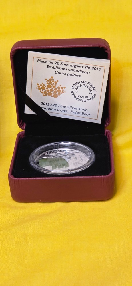2015 Canada Jade Polar Bear 31.39g Silver - Proof With Box & COA